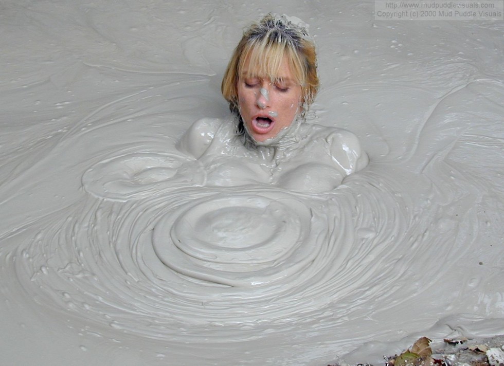 sexy messy girls